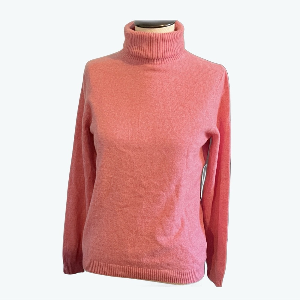 Soft, Cozy Pink Cashmere Turtleneck Sweater LL Bean-Medium